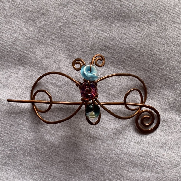 2 Hair Barettes - Picture 4 of 7